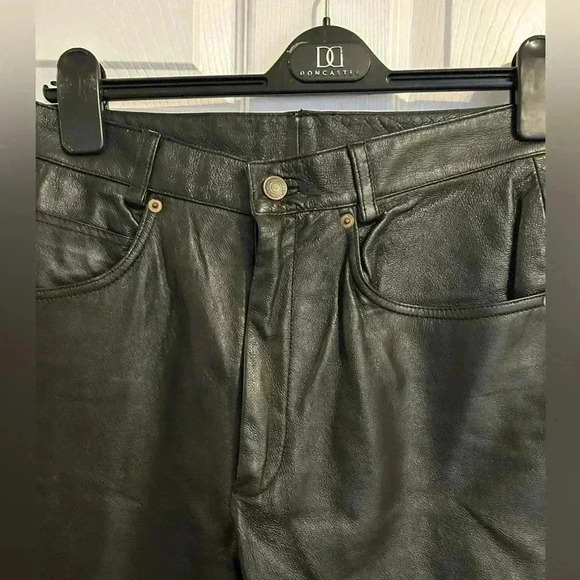 Vintage Premium Black Leather Designer Pants - Picture 3 of 13